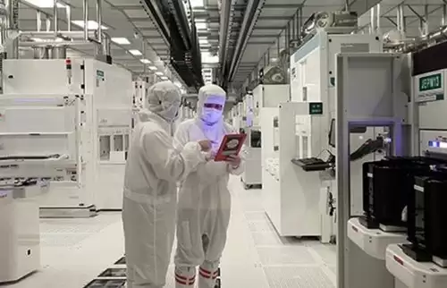 台积电批准2025年度员工奖金超453亿元,人均约54万元