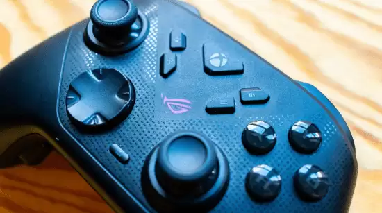 IGN8分！这款手柄被评近乎永不漂移且断触的