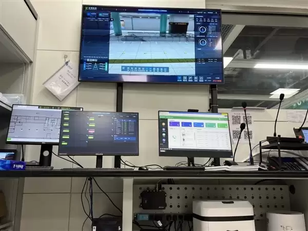 全国首个鸿蒙智慧车站试点落地深圳！支持星闪无感过闸技术