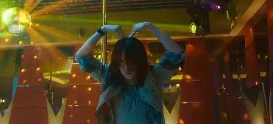 飞驰人生3定档2026春节，呼应上了全新预告引爆预售