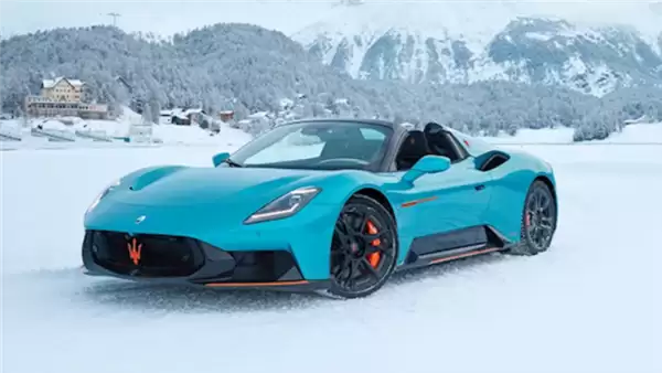 国人不再追捧进口车!2025在华销量创10年新低 市场份额持续萎缩