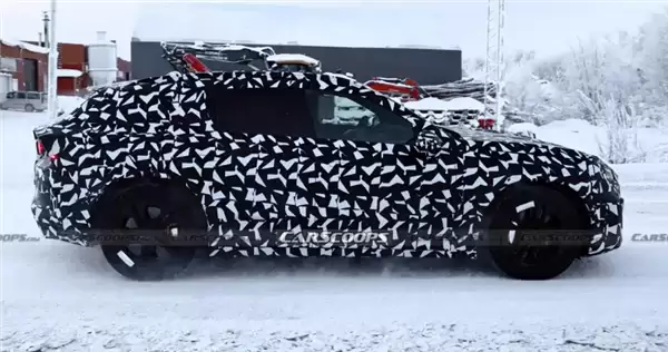 碾压主流性能电车！AMG GT SUV量产版谍照流出：最大功率1000kW