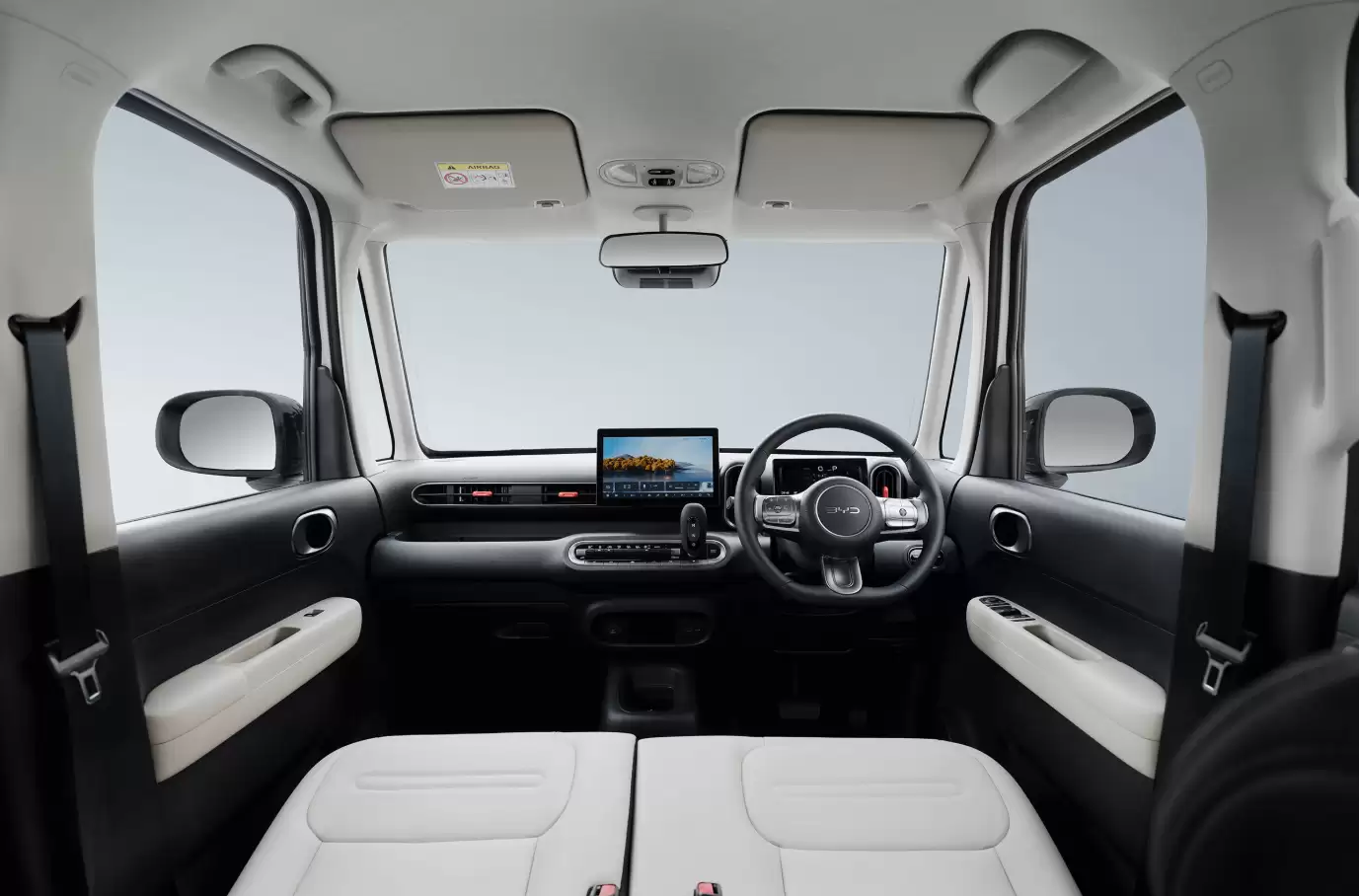 比亚迪首款纯电K-Car“RACCO”内饰公布