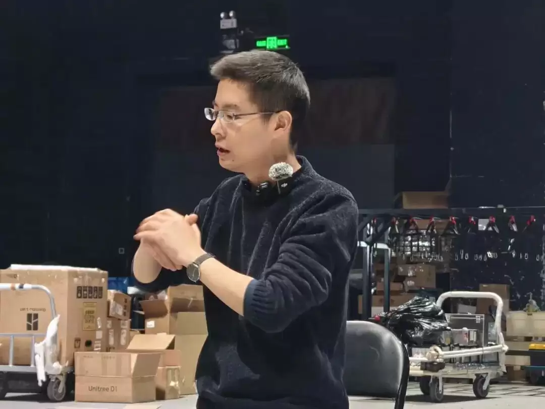 对话王兴兴：搜遍全世界武术招式，宇树如何超越宇树