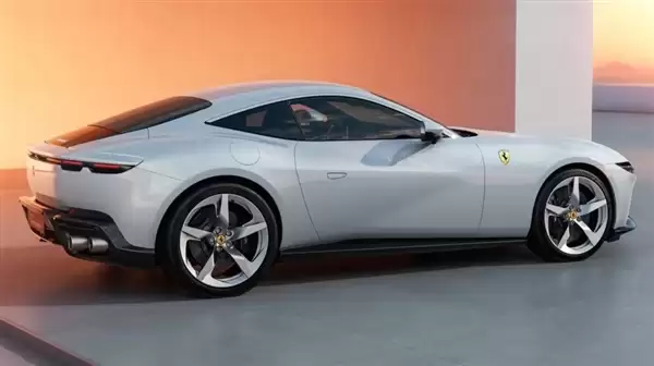 法拉利最便宜的敞篷车来了:Amalfi Spider计划3月上旬发布