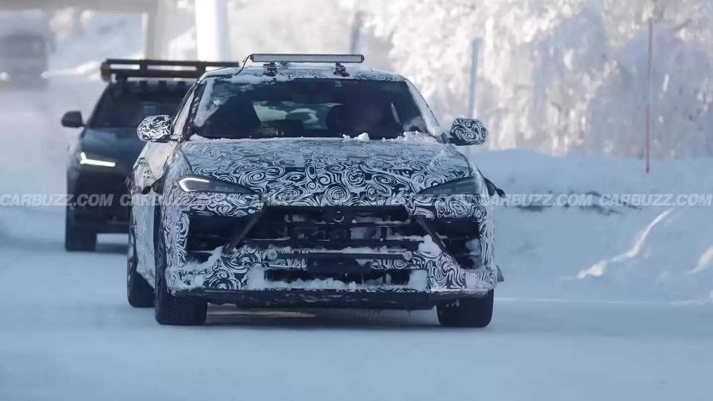 Urus SE Performante路测图曝光:兰博基尼最强SUV