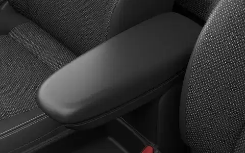 丰田2026款YARIS发布：芥末黄特别版亮相，配置升级但不换代