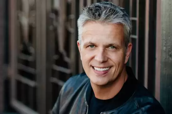 微软游戏高层大换帅：斯宾塞卸任，布蒂与夏尔玛接棒掌舵