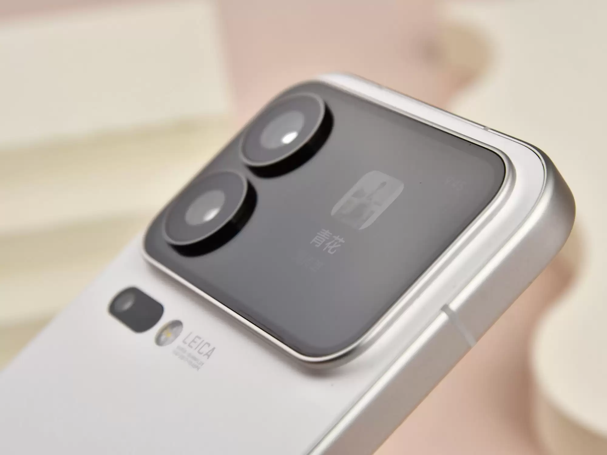 照相好，性能好，6000元预算有推荐吗？