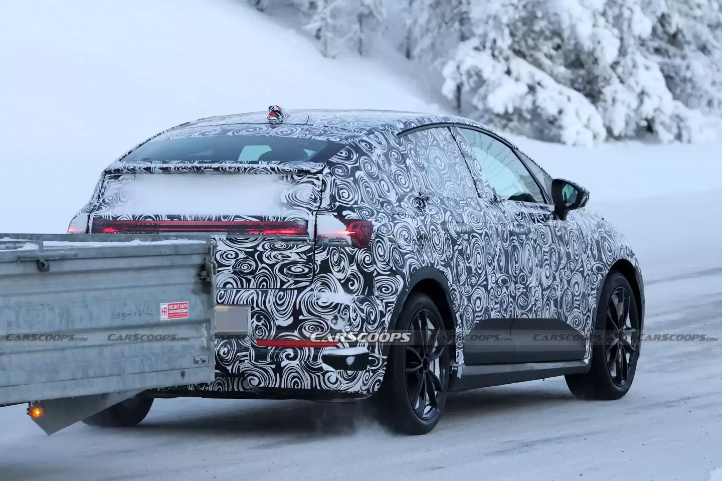 奥迪最小纯电SUV：新A2 e-tron路测图曝光