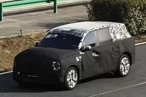 界牌高端SUV谍照曝光,2026年量产并搭载鸿蒙智行高阶智驾