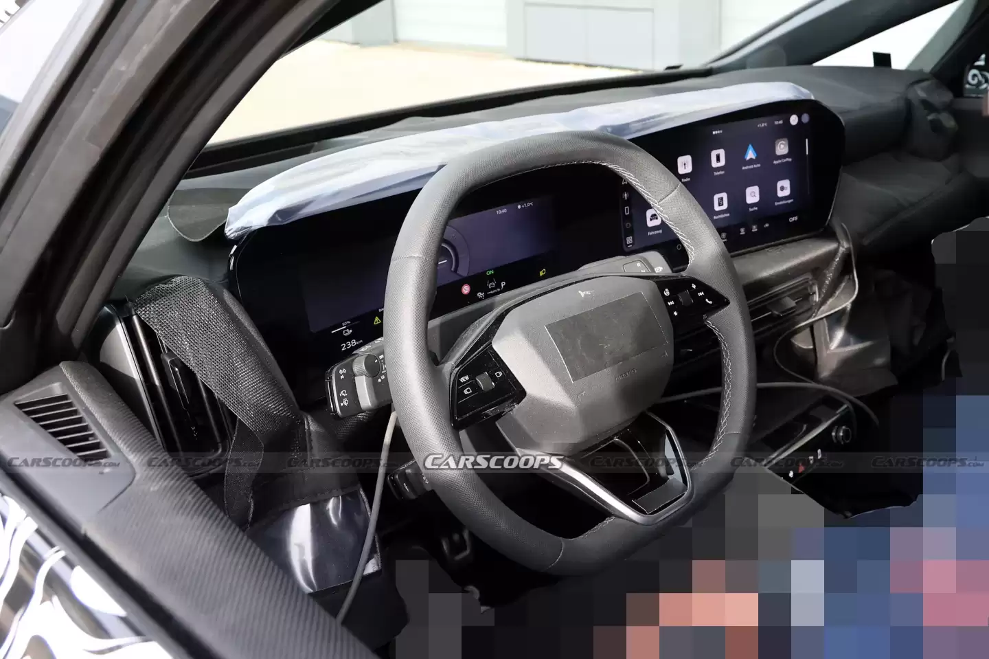 奥迪最小纯电SUV：新A2 e-tron路测图曝光