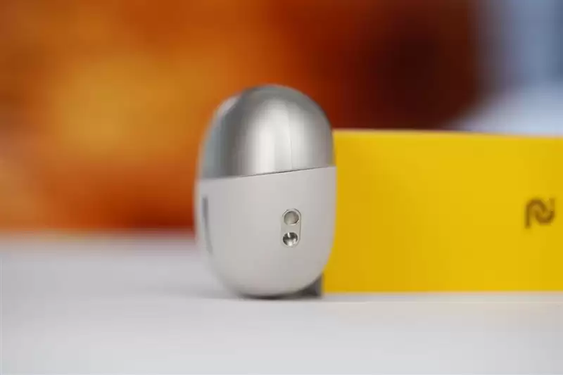 299 元卷出天际!哈趣 Ace1 耳机评测:自带 AI 翻译与会议纪要 它真能平替千元旗舰