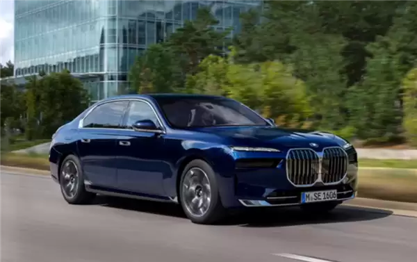 宝马2026款7系取消L3自动驾驶，全面升级为高性价比L2系统