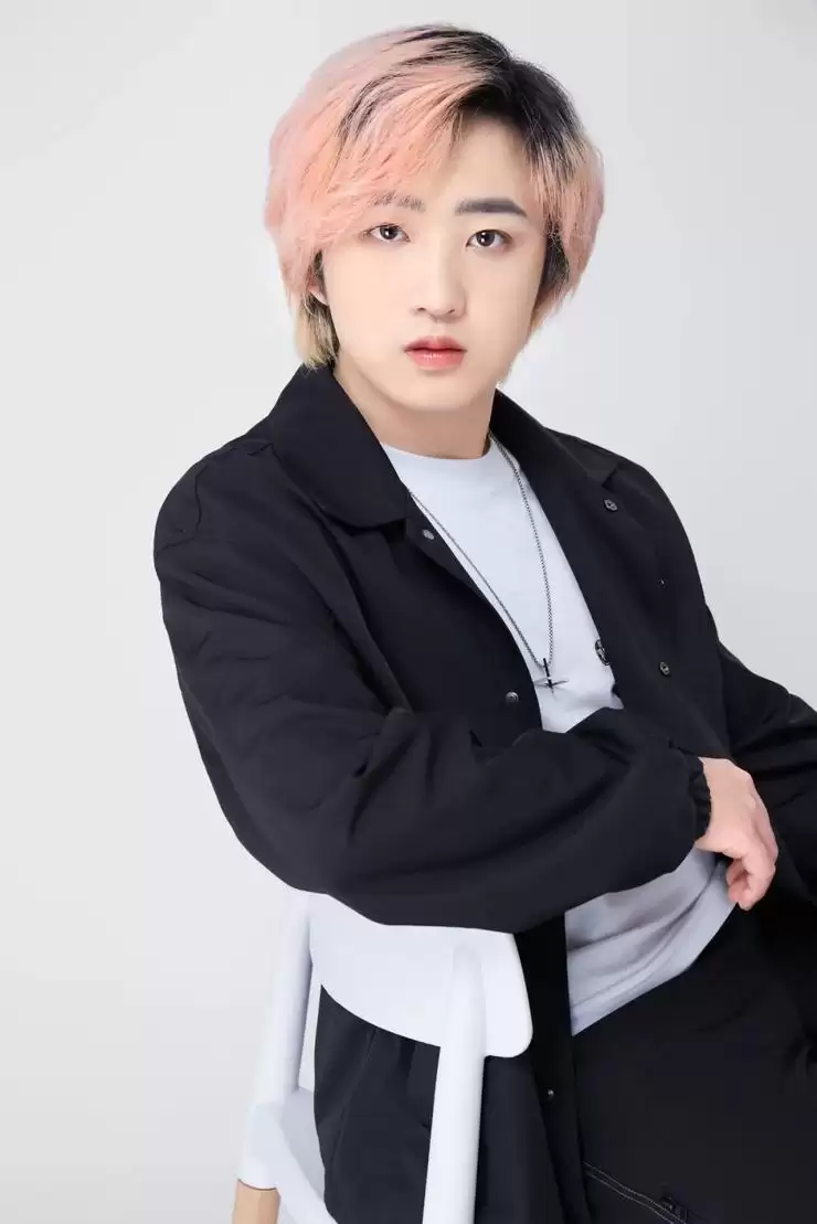 独家丨Clawbot 向人类发出的第一封索贿信,居然是因为一个自主进化的 AI Bot 插件?