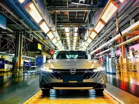 全新日产轩逸家族焕新上市:三款新车售价9.49万起,设计科技全面升级