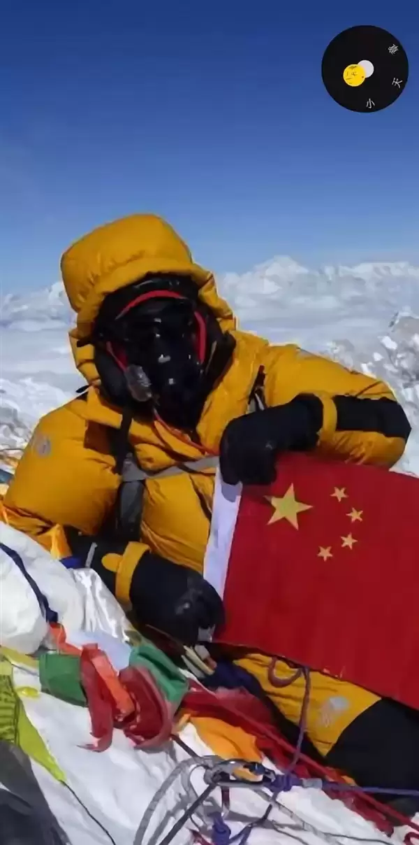 章泽天播客时隔45天更新：对话中国速登珠峰第一人曾燕红