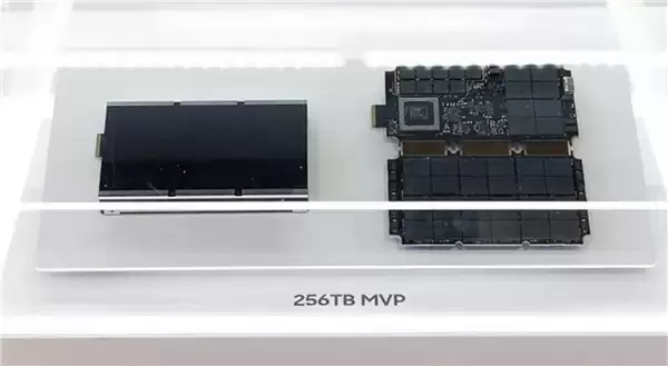 三星将推出PCIe 6.0硬盘:256TB容量 30GB/s速度 可惜买不到