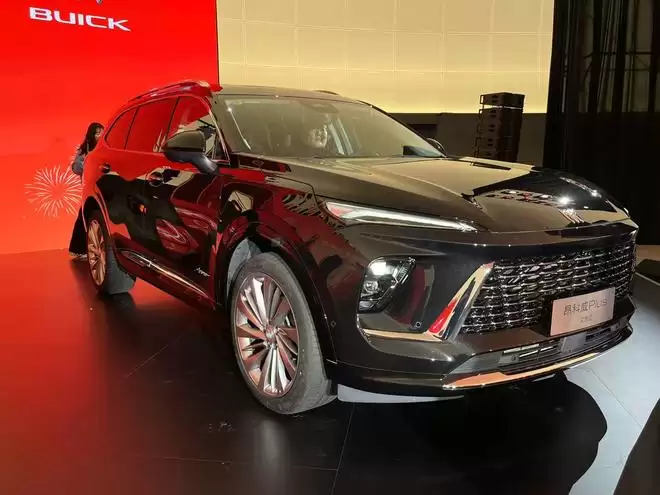 别克君越昂科威Plus直降5000元 限时优惠价15.49万元起