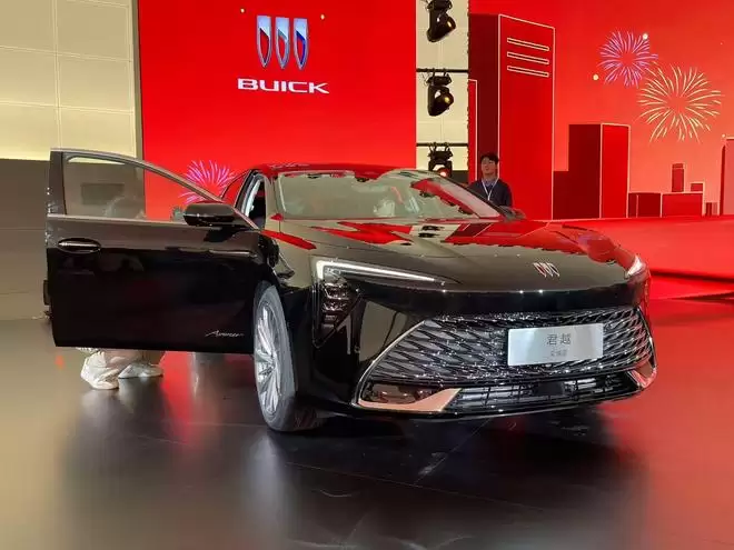 别克君越昂科威Plus直降5000元 限时优惠价15.49万元起