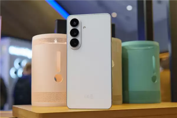 全球首发2nm芯片!三星Galaxy S26/S26+发布:6200元起