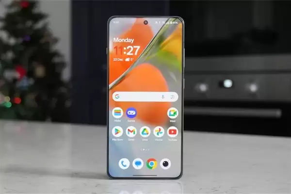 小屏党的梦中情机!李杰:一加15T将刷新大家对小屏手机的认知