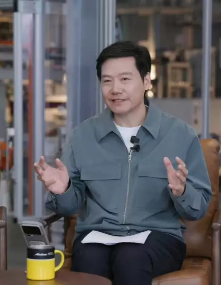 雷军回应小米卡丁车场:验收时自己先玩了一圈