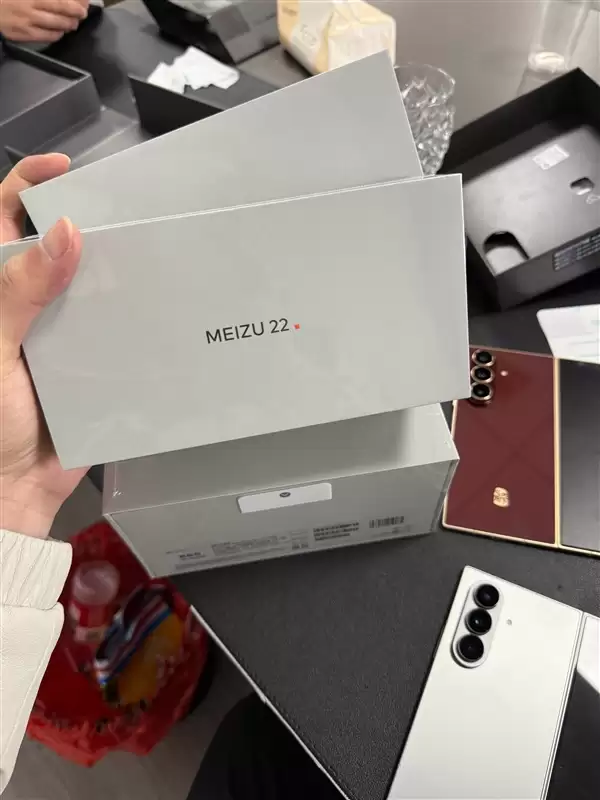 魅友为情怀买单！魅族官宣战略转型后魅族22需求量激增：有手机店一天卖10多台