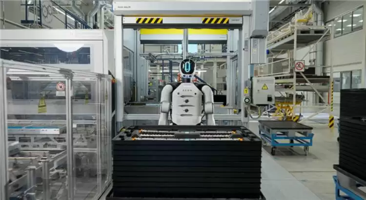 宝马将在德国工厂部署人形机器人提升产线精度与效率