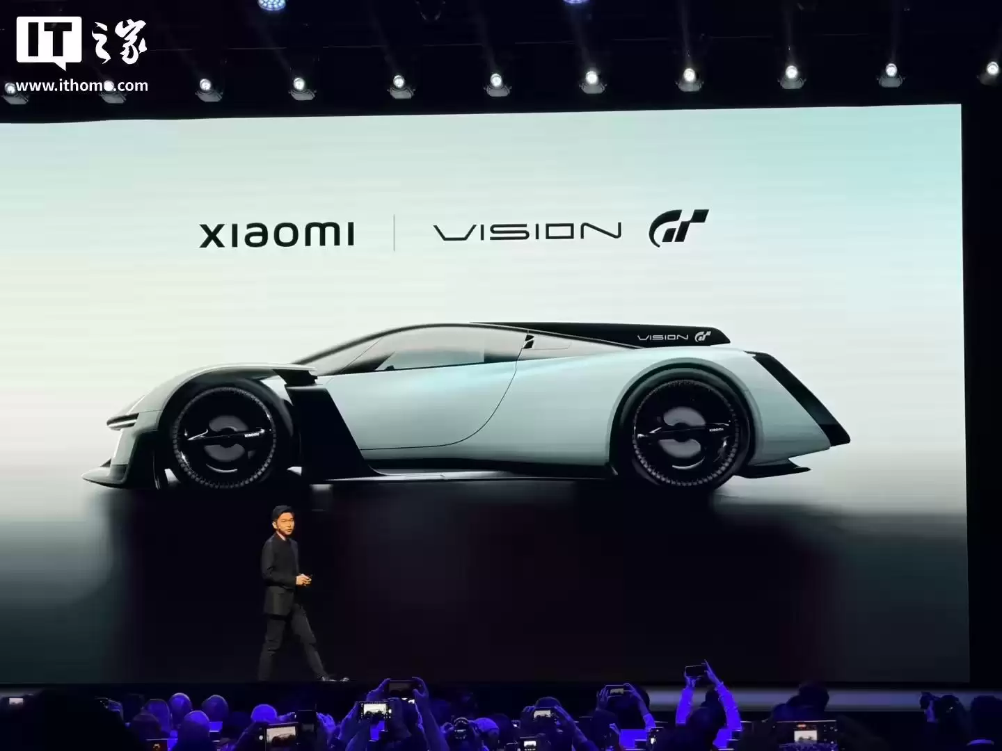 小米Vision GT双门超跑MWC 2026前夕首发亮相，玩家未来可在《GT 赛车 7》内驾驶体验