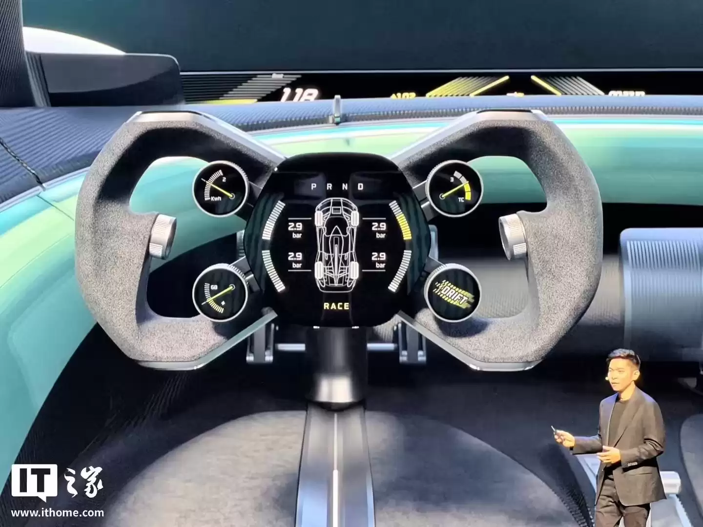 小米Vision GT双门超跑MWC 2026前夕首发亮相，玩家未来可在《GT 赛车 7》内驾驶体验