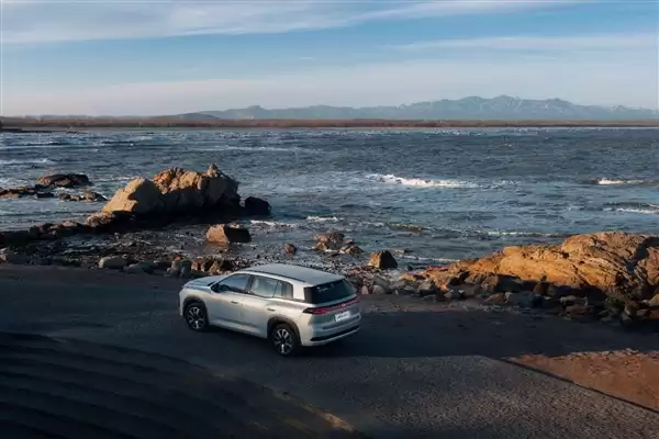 上市首月销量就破万!广汽埃安i60增程马到成功版上市:10.28万