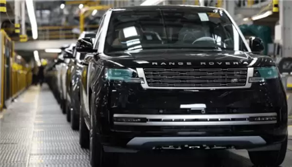 男人的梦中情车！捷豹路虎在华销量暴跌：经销商大量退网