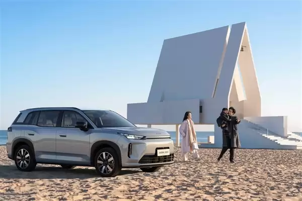 上市首月销量就破万!广汽埃安i60增程马到成功版上市:10.28万