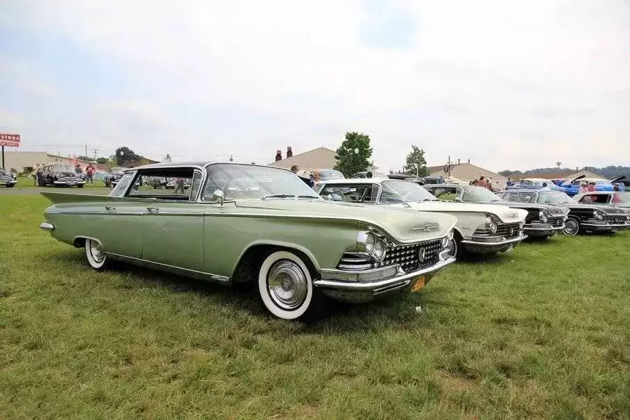 让财务官当CEO 利润全球第一的丰田也缺钱了