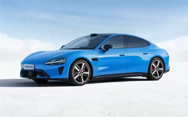 雷军：3月4日起 小米新一代SU7实车陆续进店