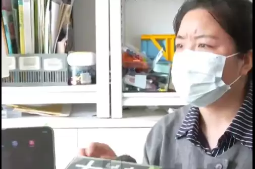 学而思、喜马拉雅客服回应学习机弹出黄色视频：尽快给方案 里面广告合法合规