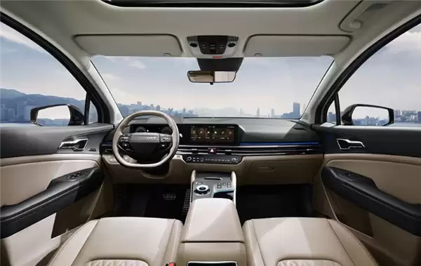 起亚破釜沉舟了！新款狮铂拓界上市：“焕新一口价”10.99万起