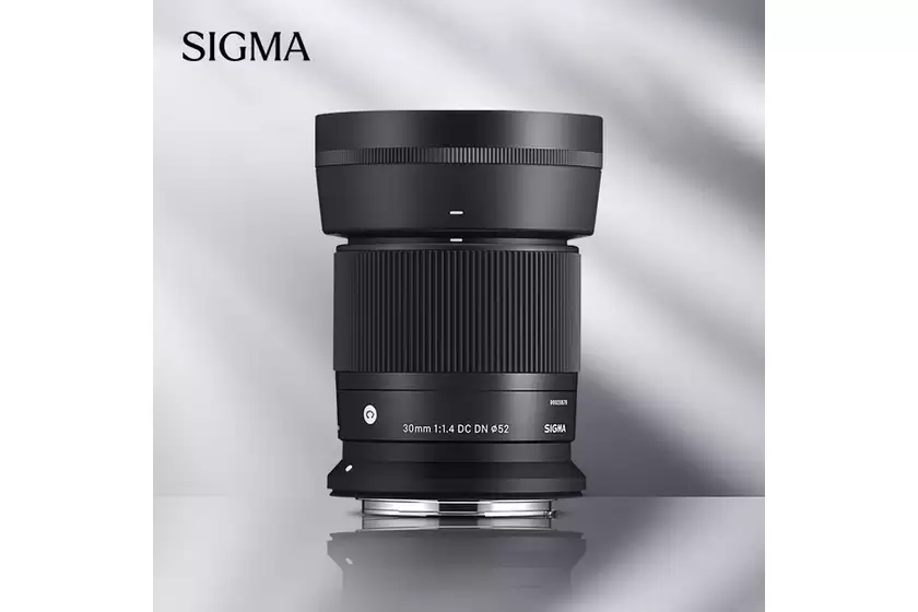 半画幅人文人像镜头 RF口适马30mm F1.4 DC售价2132元