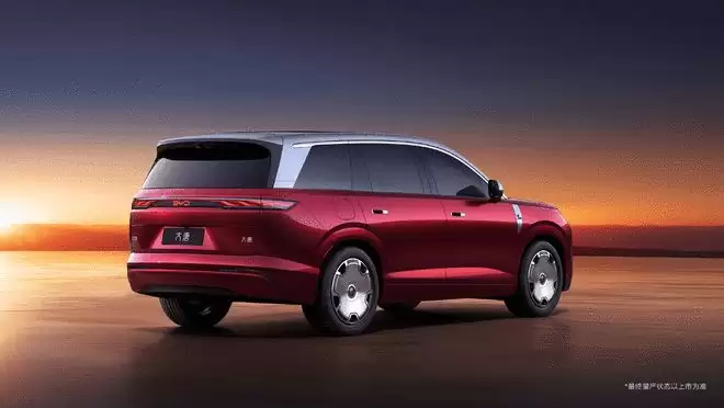 比亚迪大唐首发:三排七座大型旗舰SUV 续航950公里 后轮转向