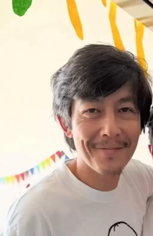 陈冠希为女儿庆生苍老面容引关注!都是为了孩子?