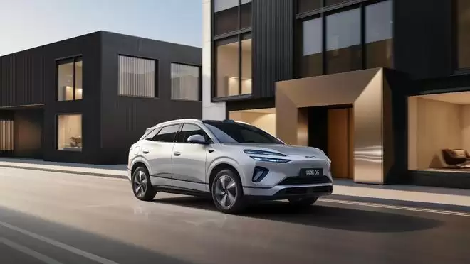 闪充上车 比亚迪26款海狮06EV海豹07EV上市 15.9916.99万元起