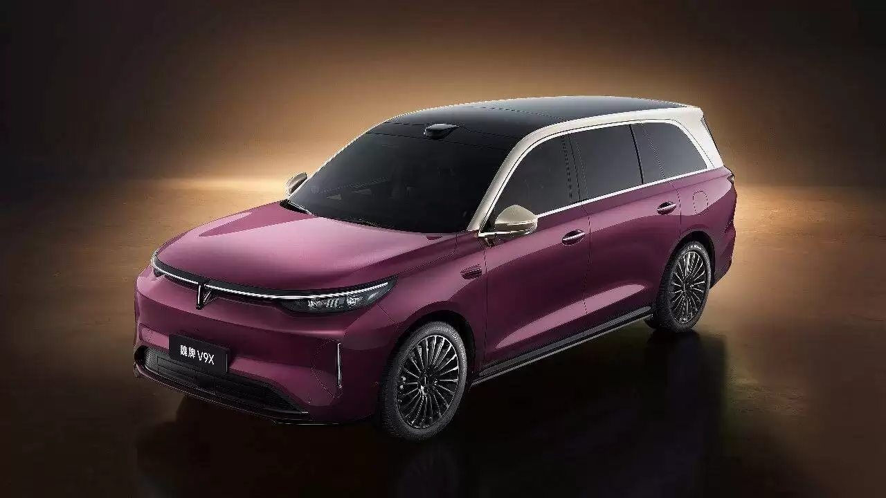 魏牌V9X车头特写