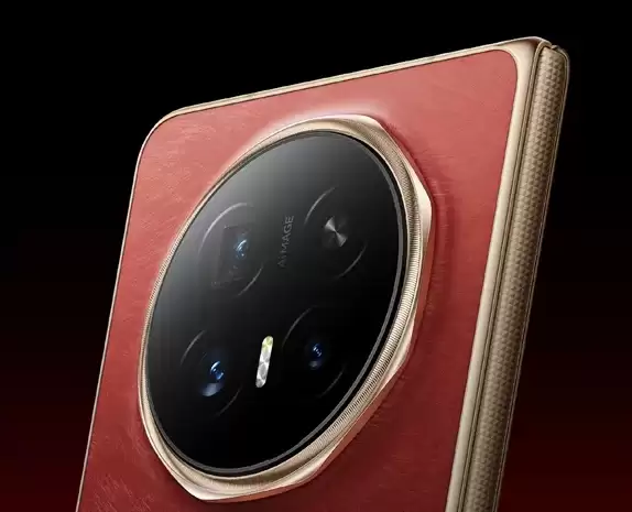 荣耀Magic V6折叠屏最强潜望镜头 支持CIPA6.5防抖