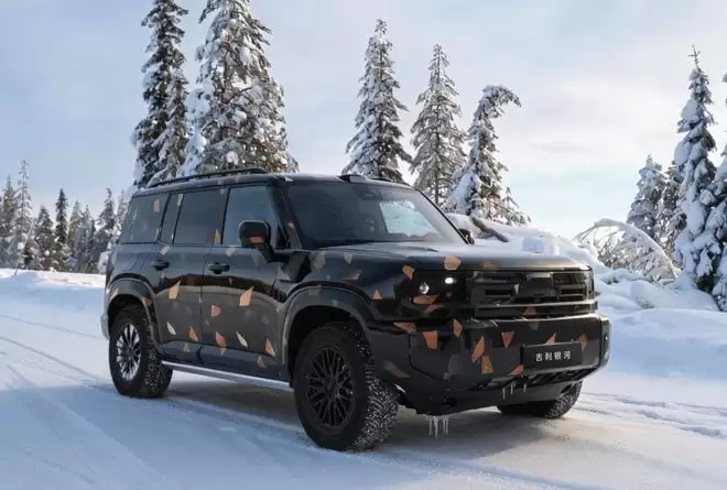 首款越野SUV 吉利银河战舰完成冬测或北京车展亮相