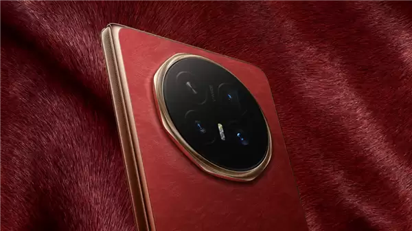 8999元起 荣耀Magic V6赤兔红全版本售罄：开售20分钟电商平台卖光了