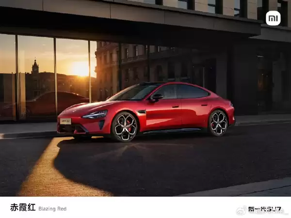 雷军:新一代SU7驾驶质感继承了Ultra那味儿