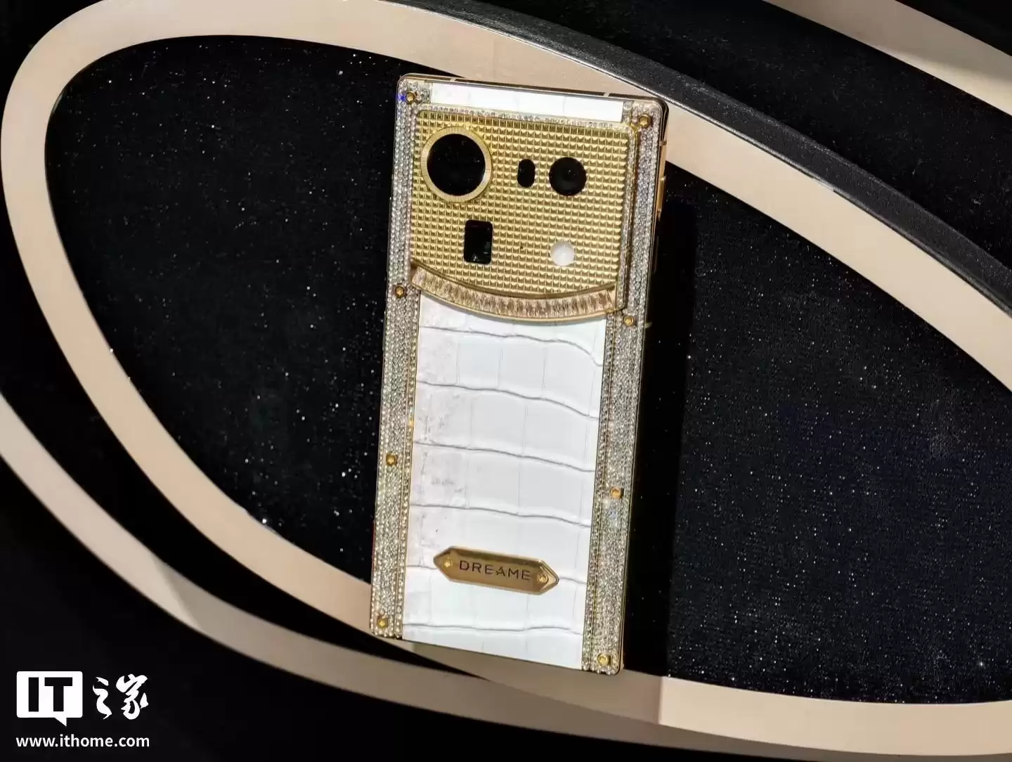 初探追觅旗舰手机：搭载第五代骁龙8至尊版处理器、预装努比亚星云AIOS系统