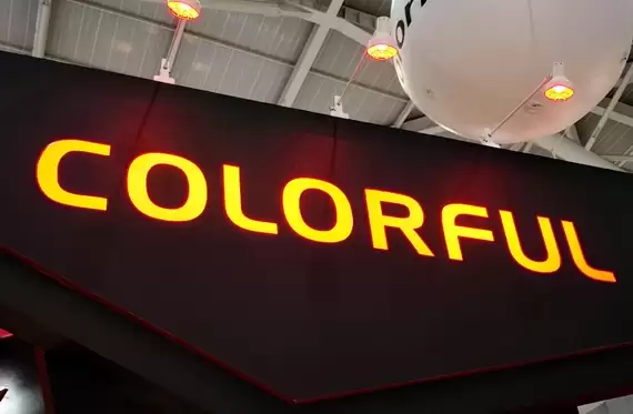 七彩紅iGame M15 Origo首搭酷睿第三代Ultra 最高配可达16核