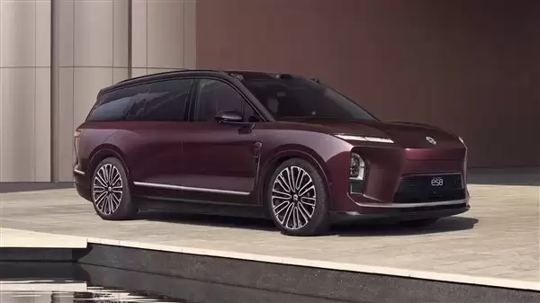 大三排SUV销冠!蔚来全新ES8 M42星云红配色上市:选配价1万元